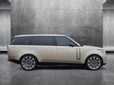 Used 2024 Land Rover Range Rover Long Wheelbase SE image 4