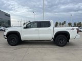 New 2025 Nissan Frontier PRO-4X image 2