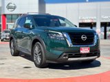 New 2025 Nissan Pathfinder SL w/ SL Premium Package image 2