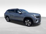 Used 2024 Volkswagen Atlas SE image 3