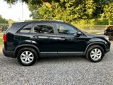 Used 2011 Kia Sorento LX w/ Convenience Pkg image 5