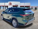 New 2025 Toyota Highlander Platinum image 6