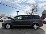 Used 2018 Dodge Grand Caravan SE w/ UConnect Hands-Free Group image 6