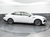 New 2025 Hyundai Sonata Limited image 4