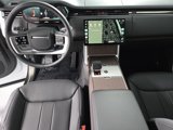 New 2025 Land Rover Range Rover Long Wheelbase SE image 4