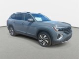 New 2025 Volkswagen Atlas SE image 3