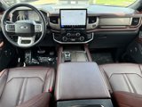 Used 2024 Ford Expedition Limited image 2