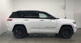 New 2025 Jeep Grand Cherokee Summit image 4