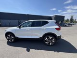 Used 2025 Volvo XC40 B5 Plus image 5