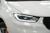 New 2025 Chrysler Pacifica Select image 5