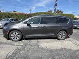 Used 2018 Chrysler Pacifica Limited w/ Advanced Safetytec Group image 4