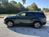 New 2025 Nissan Pathfinder SL image 2