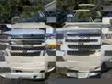 Used 2009 Chevrolet Avalanche LTZ image 3