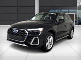 Used 2024 Audi Q5 e Prestige w/ Prestige Package image 3