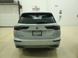 New 2025 Mitsubishi Outlander SE image 5