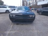 Used 2013 Dodge Challenger SXT image 2