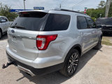 Used 2017 Ford Explorer Platinum image 4
