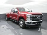New 2025 Ford F350 XLT image 3