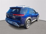 New 2025 Nissan Pathfinder SL image 4