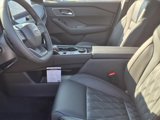 New 2025 Nissan Rogue Platinum image 4