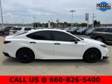 Used 2025 Toyota Camry SE image 3