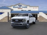 New 2025 Ford F350 4x4 Crew Cab DRW Super Duty image 2