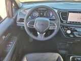 New 2025 Chrysler Pacifica Select image 5