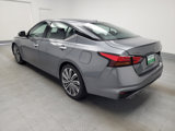 Used 2023 Nissan Altima 2.5 SL image 5