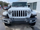Used 2023 Jeep Gladiator Overland image 2