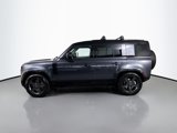 Used 2022 Land Rover Defender 110 X-Dynamic SE image 2