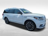 Used 2021 Lincoln Navigator Reserve image 3