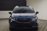 New 2025 Chrysler Pacifica Select image 2