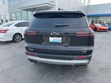 Used 2024 Chevrolet Traverse Z71 image 6