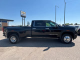 Used 2024 GMC Sierra 3500 Denali w/ Denali Reserve Package image 2