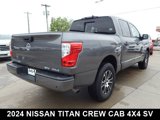 Used 2024 Nissan Titan SV image 3