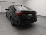 Used 2023 Kia Forte LXS w/ LXS Technology Package image 6