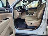 Used 2015 Jeep Grand Cherokee Laredo w/ Quick Order Package 23E image 4