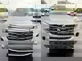 New 2025 Volkswagen Atlas SE image 2