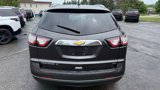 Used 2017 Chevrolet Traverse LT image 4