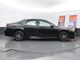 Used 2024 Toyota Camry SE image 4