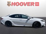 Used 2025 Toyota Camry SE image 2