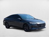 Used 2022 Hyundai Elantra SEL image 3