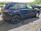 Used 2025 Jeep Grand Cherokee Limited w/ Black Appearance Package image 4