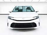 Used 2025 Toyota Camry SE image 2