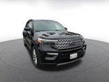 Used 2024 Ford Explorer Limited image 3
