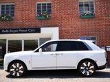 New 2025 Rolls-Royce Cullinan image 3