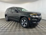 Used 2023 Jeep Grand Cherokee 4WD 4xe image 2