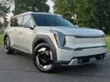 New 2026 Kia EV9 Wind image 2