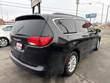 Used 2020 Chrysler Voyager Lxi image 6
