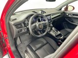 Used 2025 Porsche Macan image 4